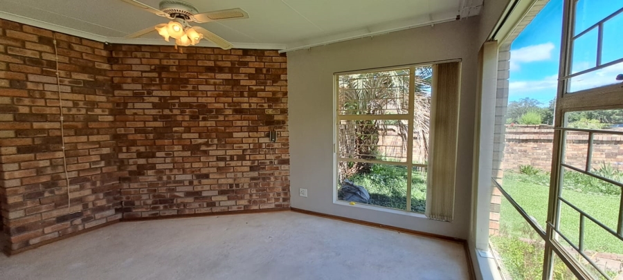 To Let 3 Bedroom Property for Rent in La Provance Free State